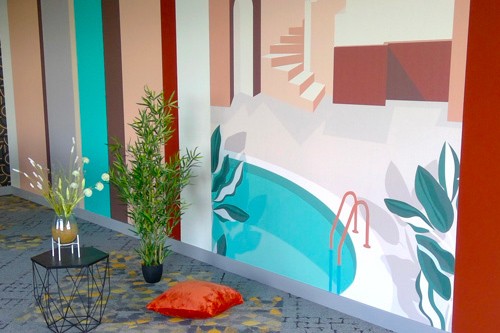 Décoration murale avec un ensemble de papiers peints